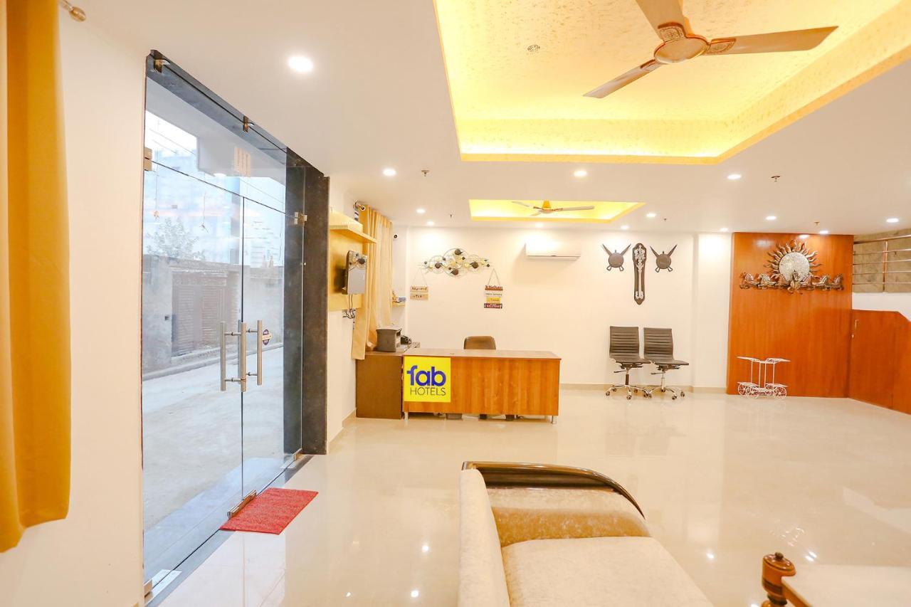 Fabexpress Taj Residency Near Yashobhoomi Convention Centre Hotel Deli Exterior foto