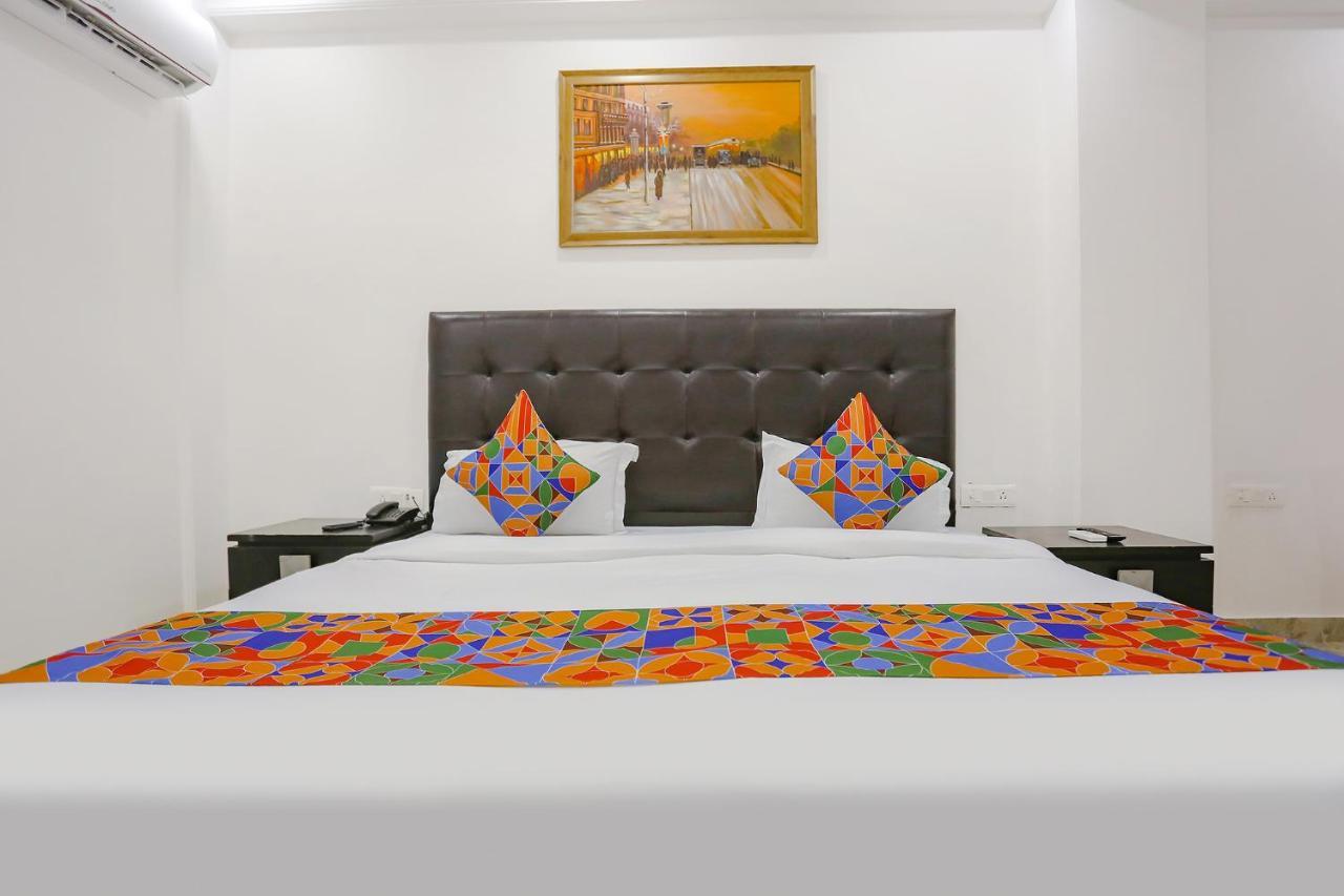 Fabexpress Taj Residency Near Yashobhoomi Convention Centre Hotel Deli Exterior foto